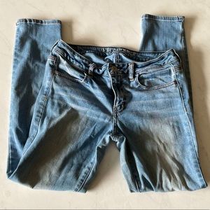 American Eagle Light Blue Washed Stretch Mid Rise Jeans